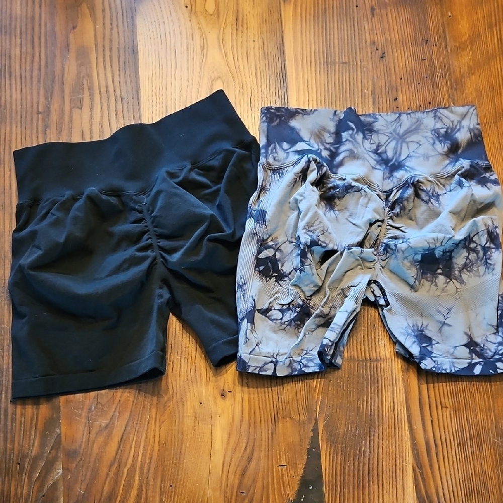 Women's Black and Tie-Dye Shorts Set